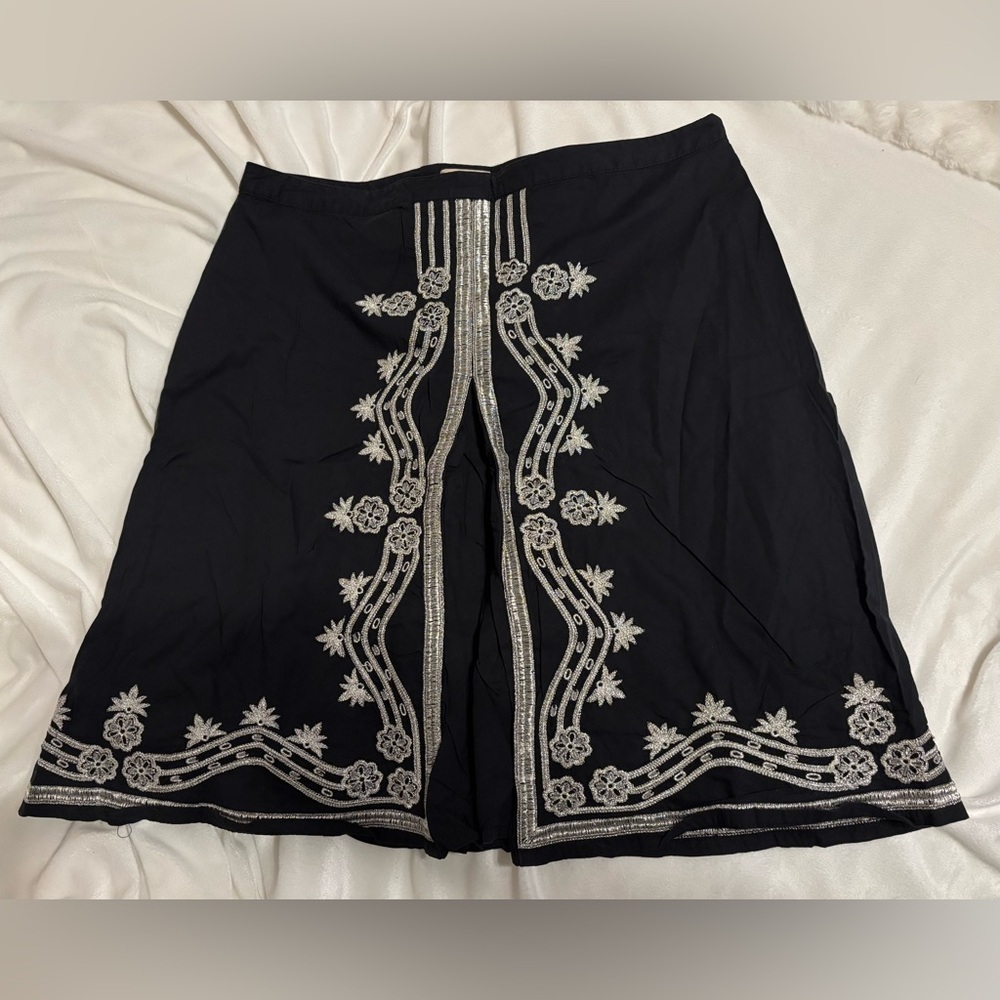 Old Navy Black Skirt with Silver Floral Embroidery